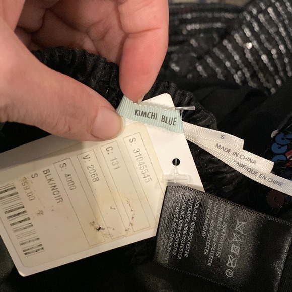 URBAN OUTFITTERS - NWT - romper shorts: sequins, mesh, zip, stretch back - S - Picture 6 of 16